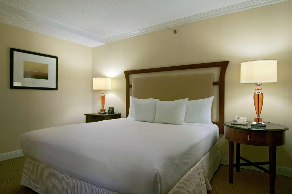 Hotel Hilton Raleigh North Hills Chambre photo